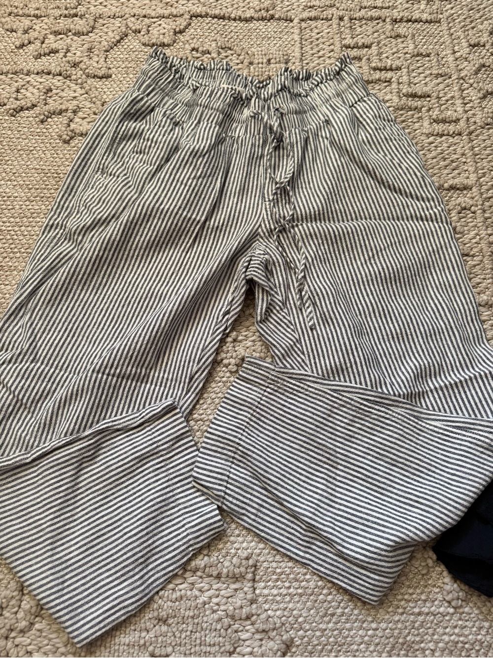 Women’s Striped Pull-On Pants - Gray/White